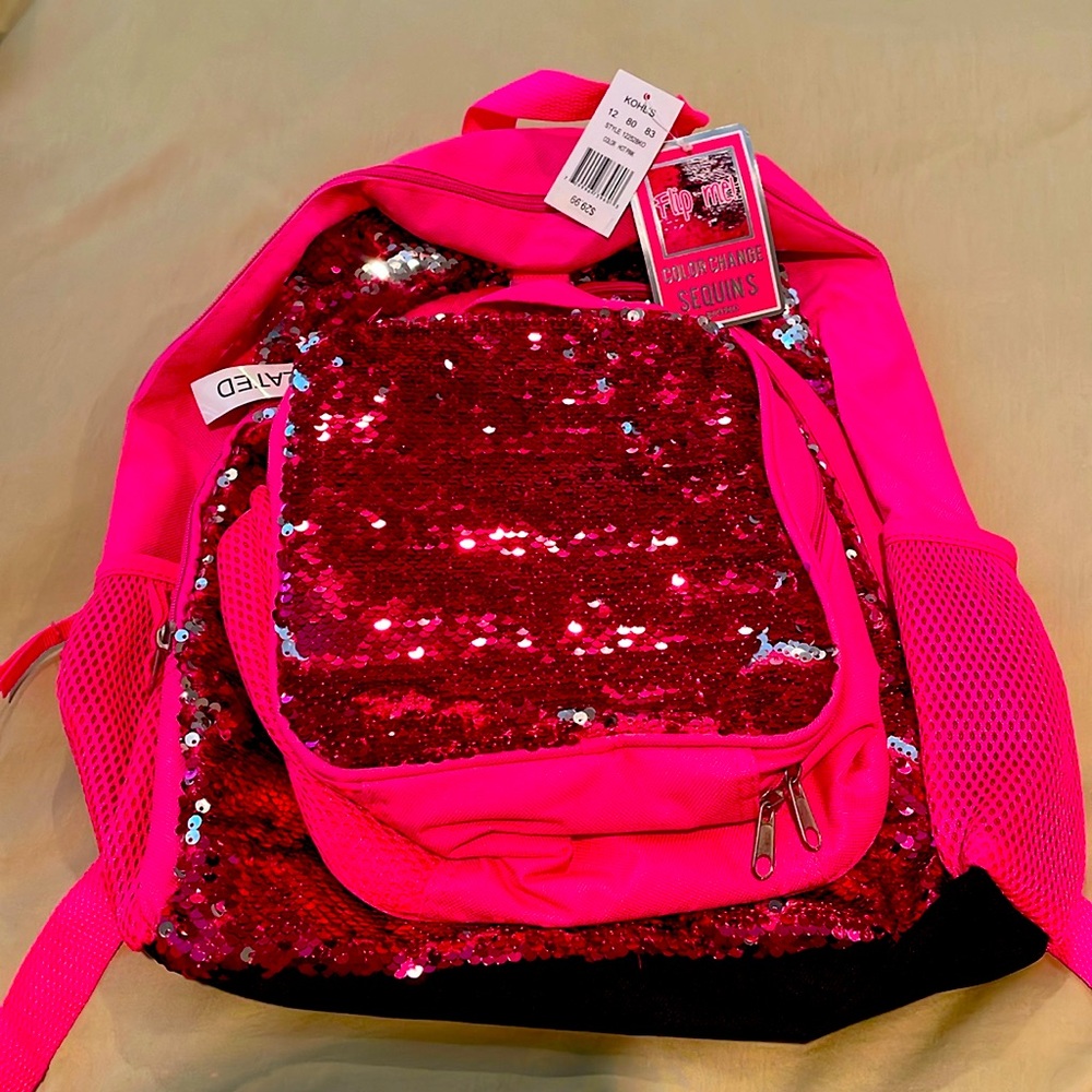 Flip Me! Color Change Sequins Backpack with clip-on matching insulated lunch bag